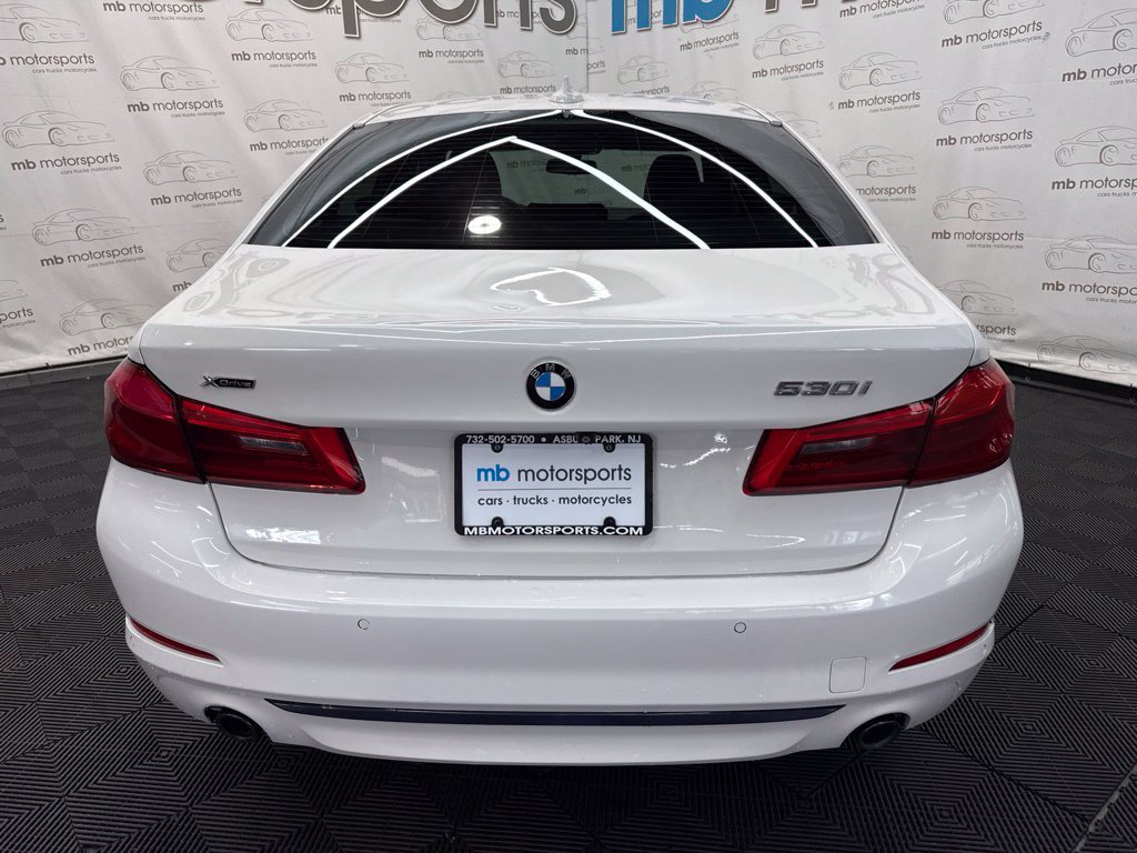 Used 2018 BMW 530i xDrive AWD/4WD image 5