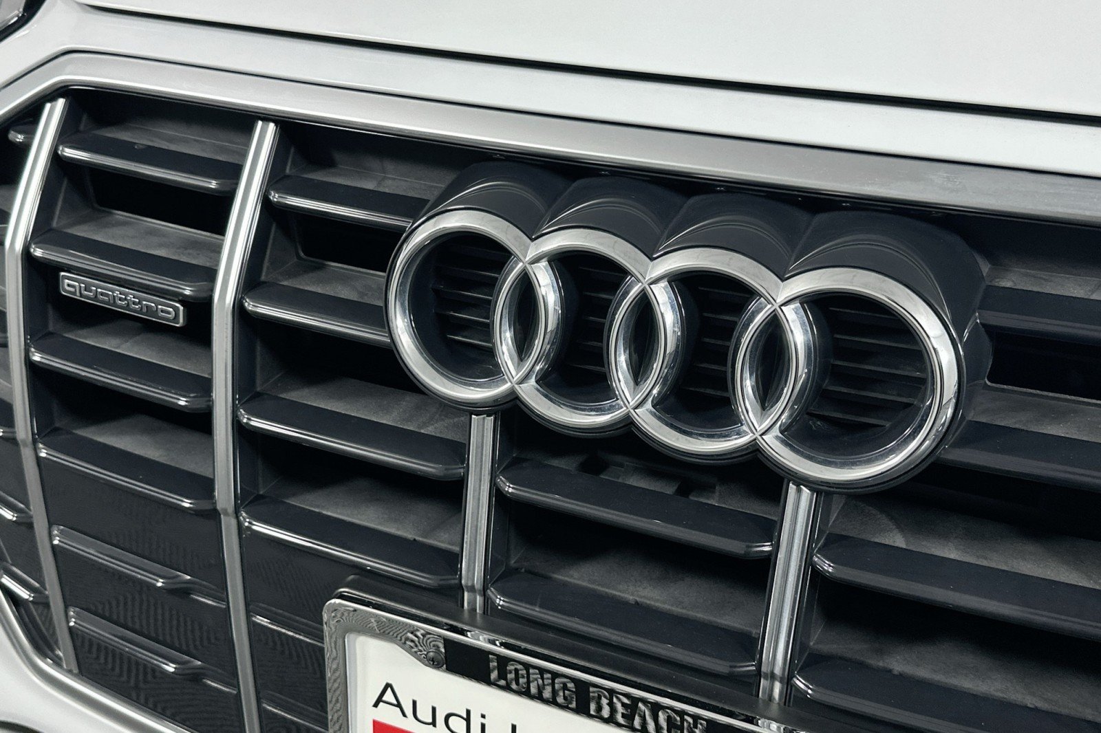 Used 2021 Audi Q5 2.0T Premium w/ Convenience Package AWD/4WD image 14