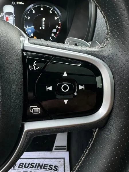 Used 2019 Volvo XC90 T6 R-Design w/ Protection Package Premier AWD/4WD image 31