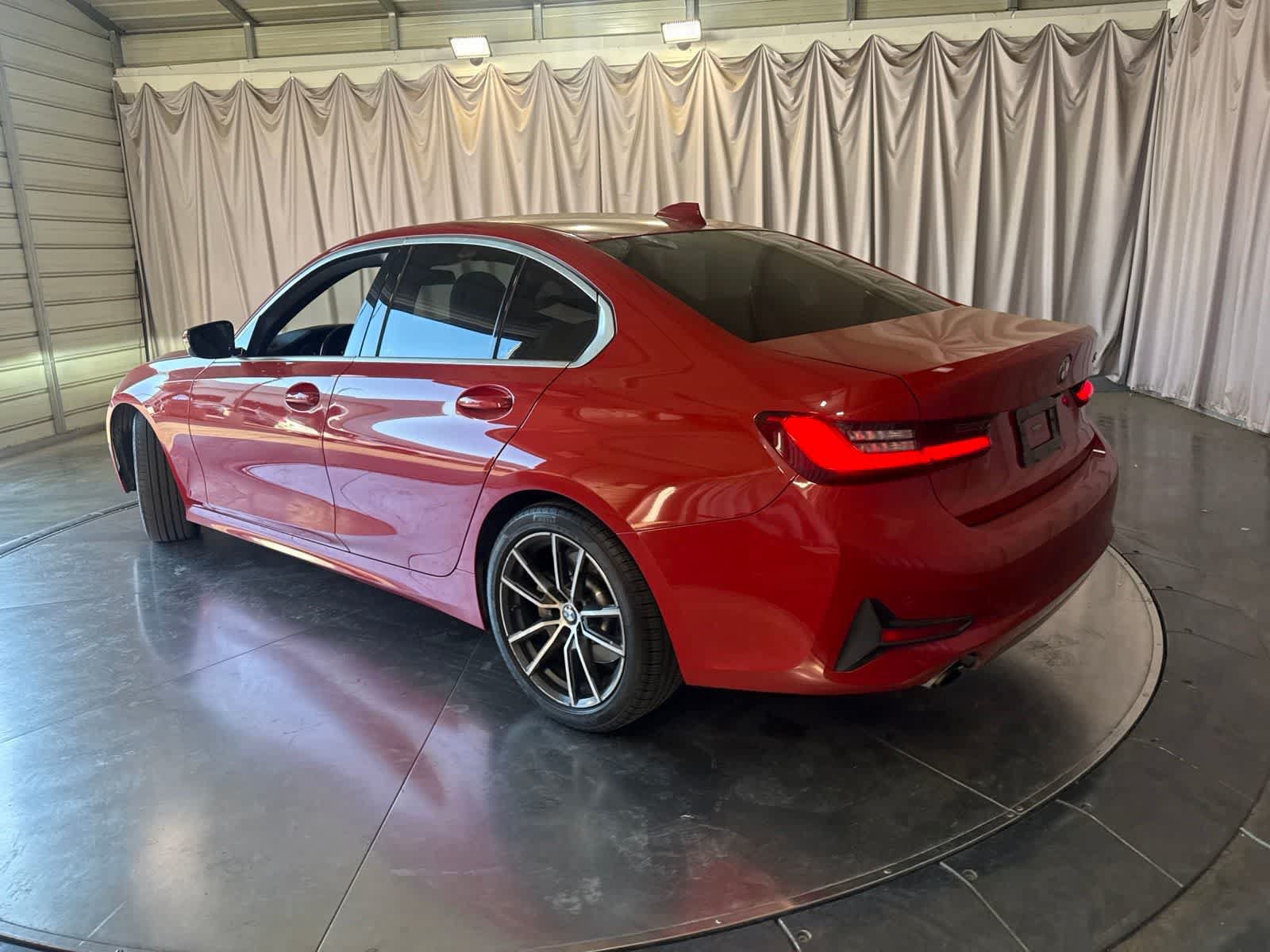 Used 2019 BMW 330i Sedan RWD image 7