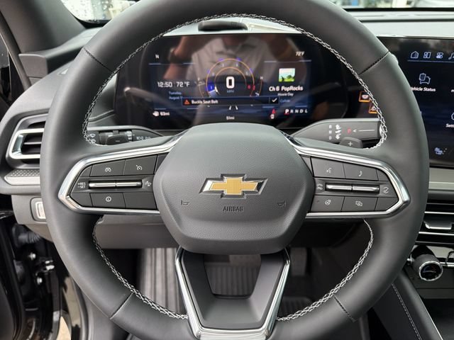 New 2026 Chevrolet Traverse LT w/ Sun and Wheel Package FWD image 15