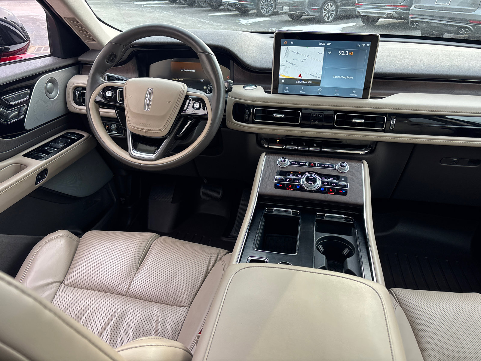 Used 2020 Lincoln Aviator Reserve w/ Equipment Group 202A image 30