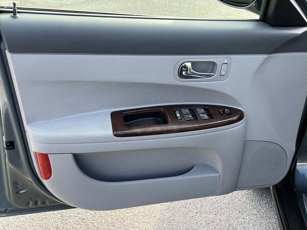 Used 2007 Buick LaCrosse CX image 23