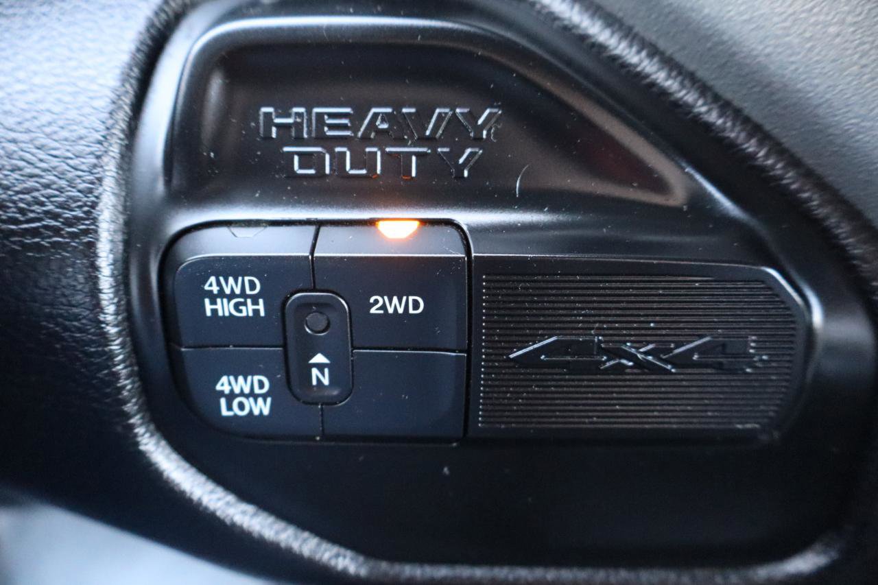 Used 2024 RAM 3500 Big Horn AWD/4WD image 19