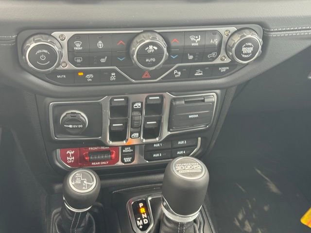 New 2025 Jeep Wrangler Unlimited Rubicon 392 image 34