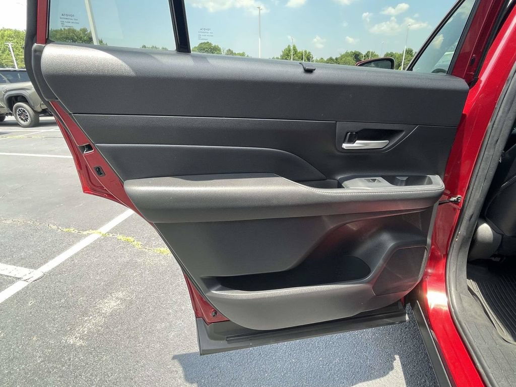 Used 2024 Toyota Grand Highlander AWD Hybrid image 22