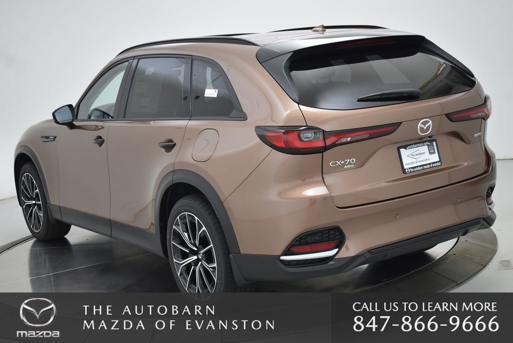 Used 2025 MAZDA CX-70 Plug-In Hybrid w/ Premium Pkg image 13
