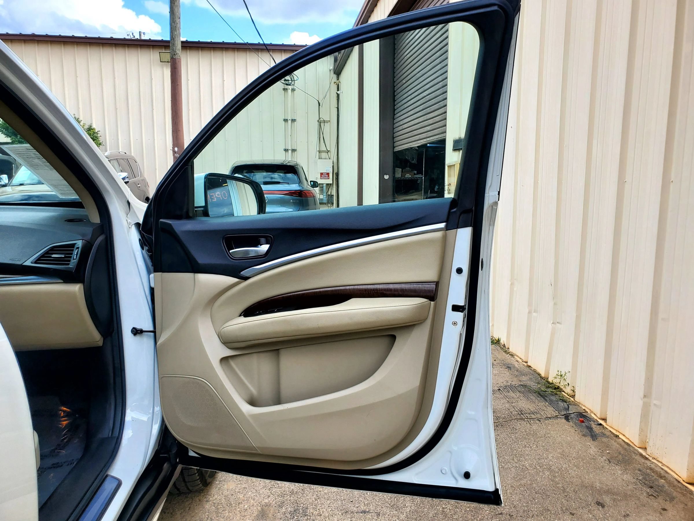 Used 2019 Acura MDX FWD image 15