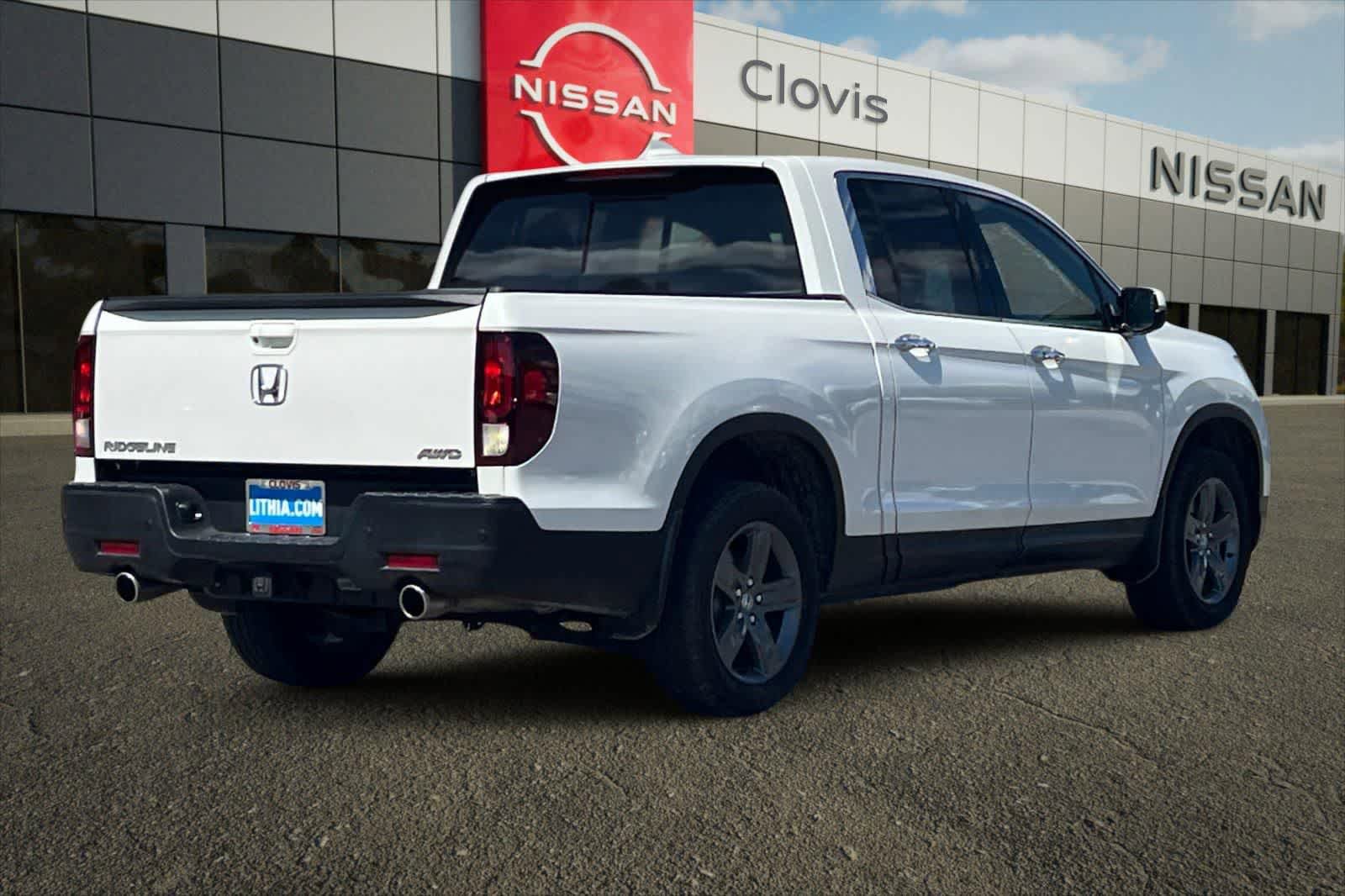 Used 2023 Honda Ridgeline RTL-E image 3