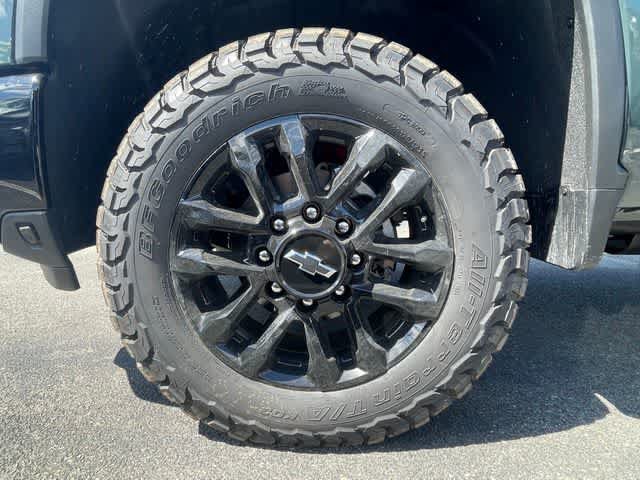 New 2026 Chevrolet Silverado 2500 LTZ w/ LTZ Plus Package AWD/4WD image 8
