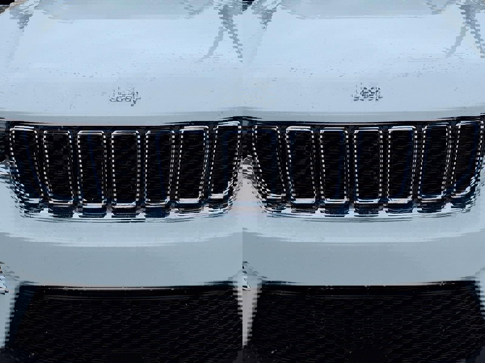 Used 2025 Jeep Grand Cherokee Limited image 28