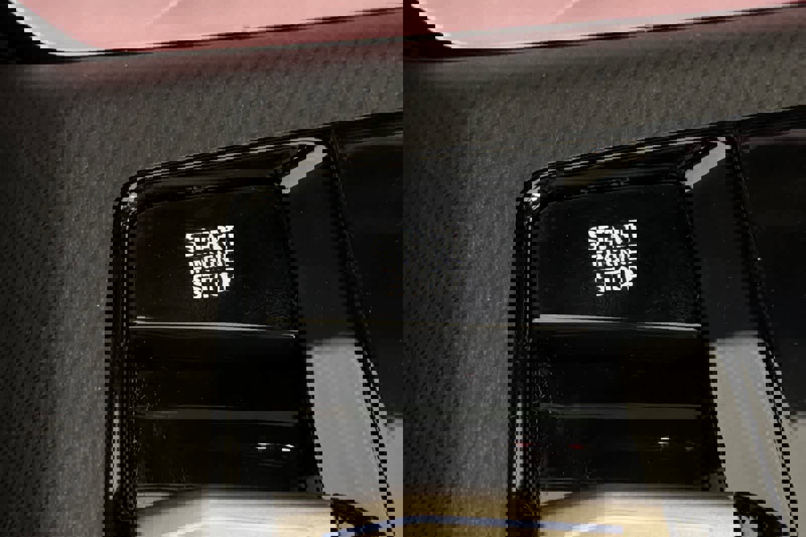 Used 2025 BMW X3 xDrive30i w/ Convenience Package image 22