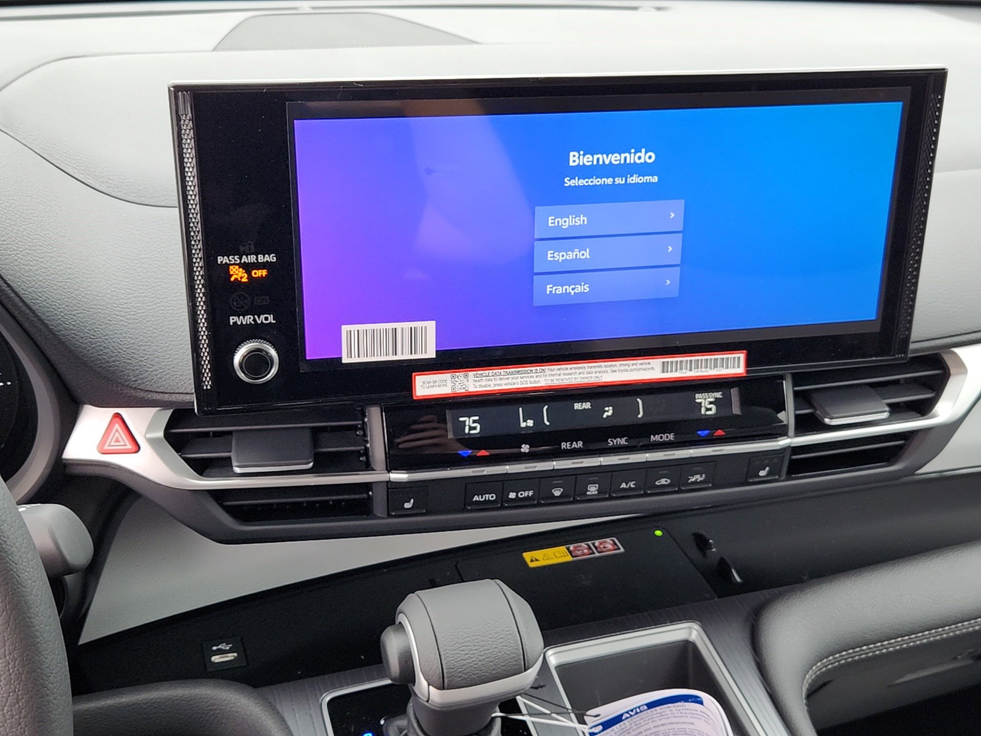 New 2025 Toyota Sienna XLE image 14