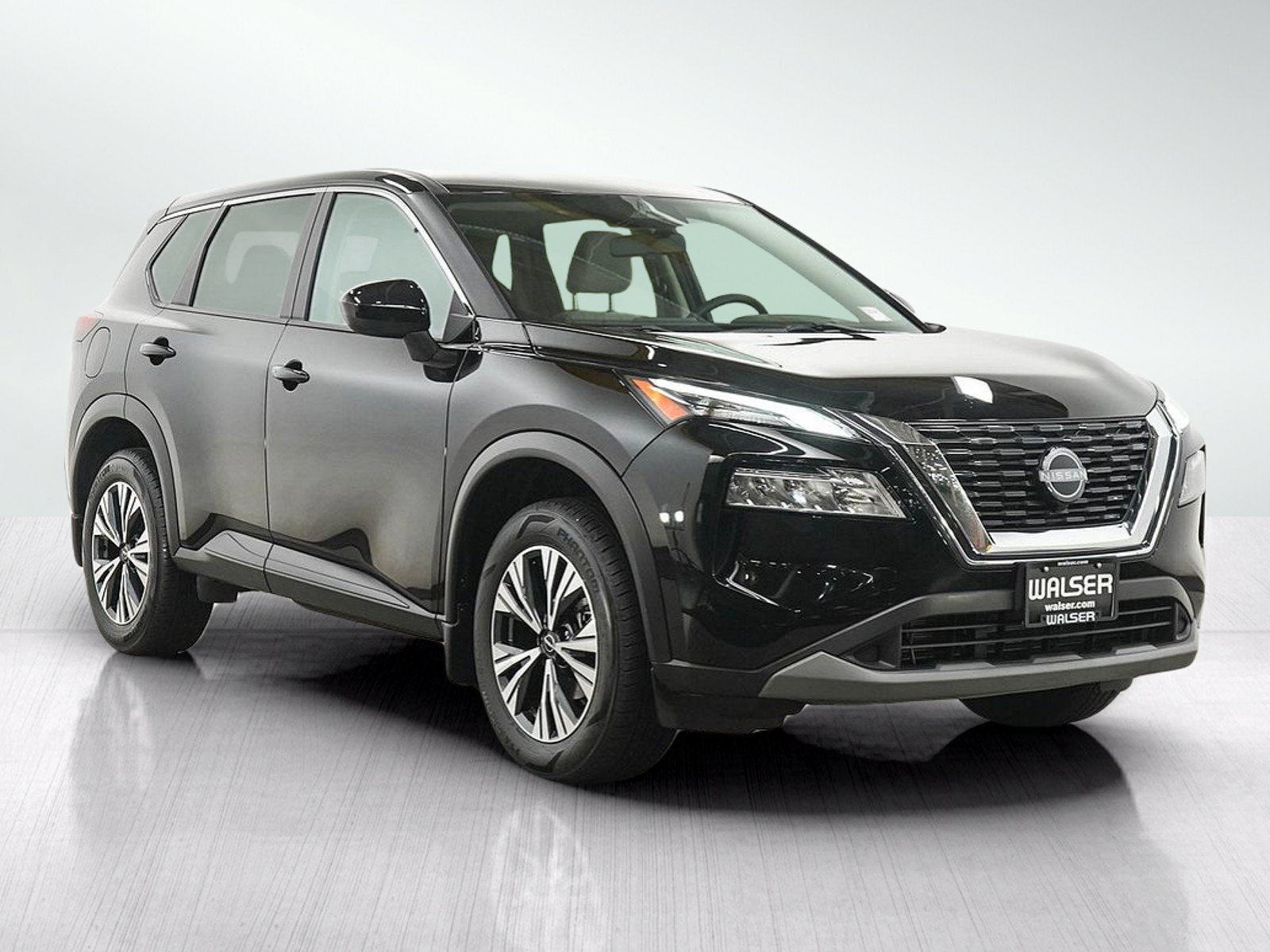 Used 2023 Nissan Rogue SV AWD/4WD image 7