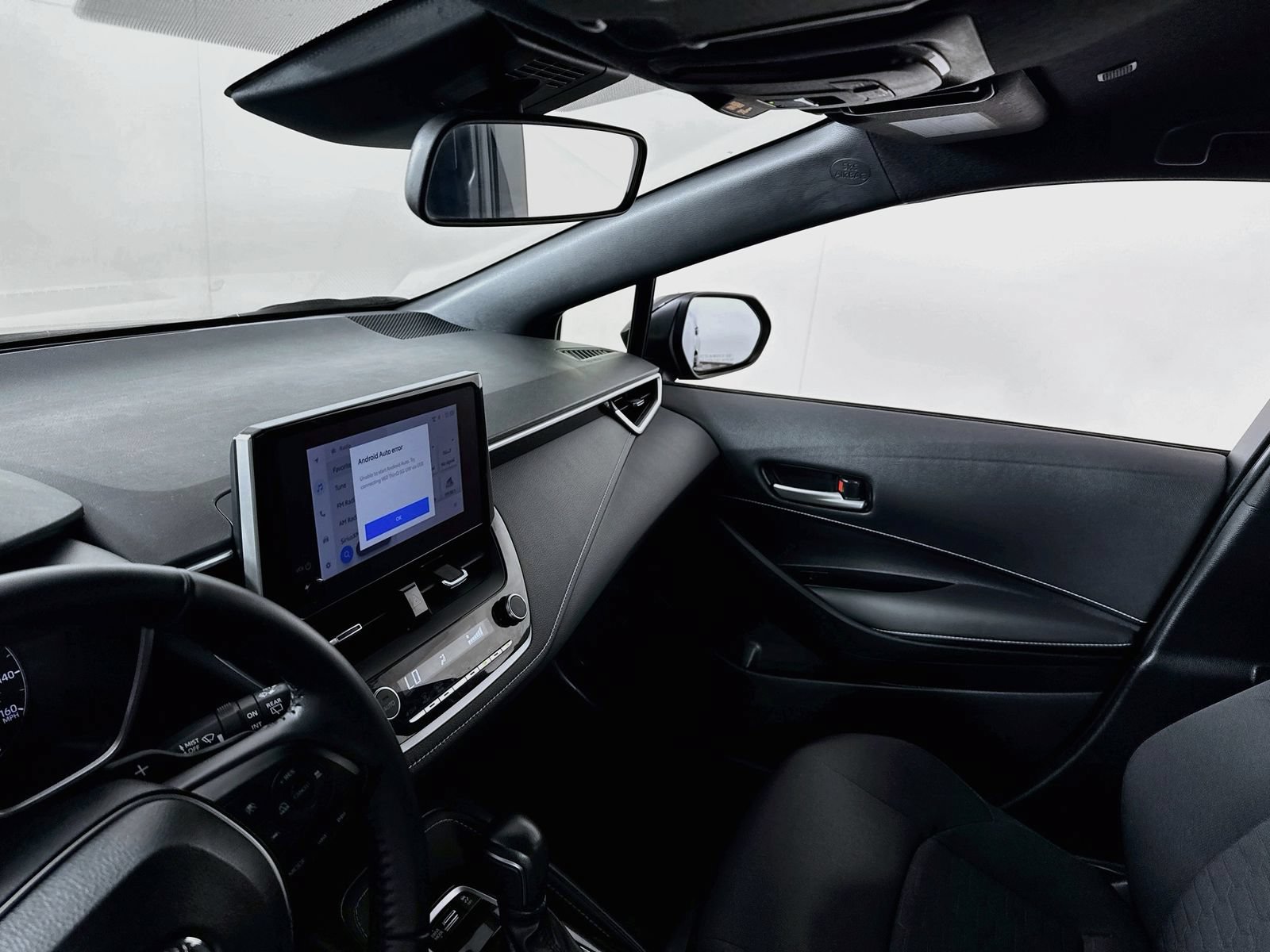 Certified 2024 Toyota Corolla SE FWD image 9