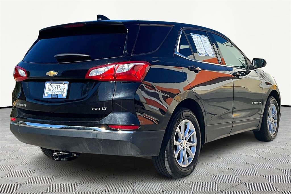 Used 2019 Chevrolet Equinox LT image 2
