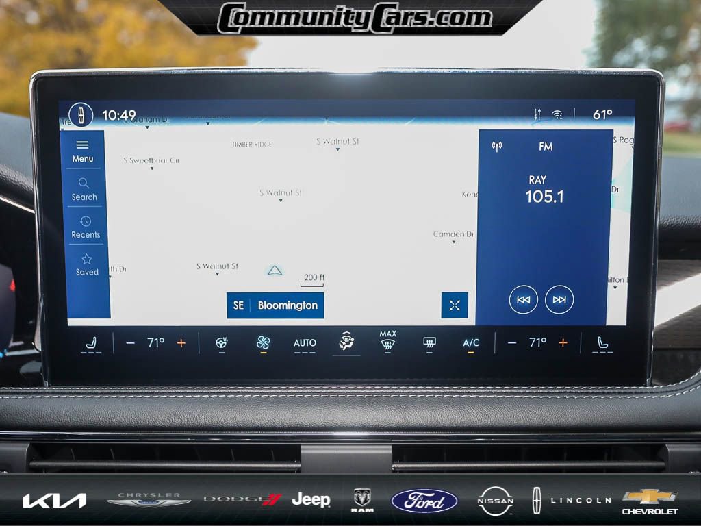 Used 2025 Lincoln Corsair Grand Touring w/ Equipment Group 301A image 17