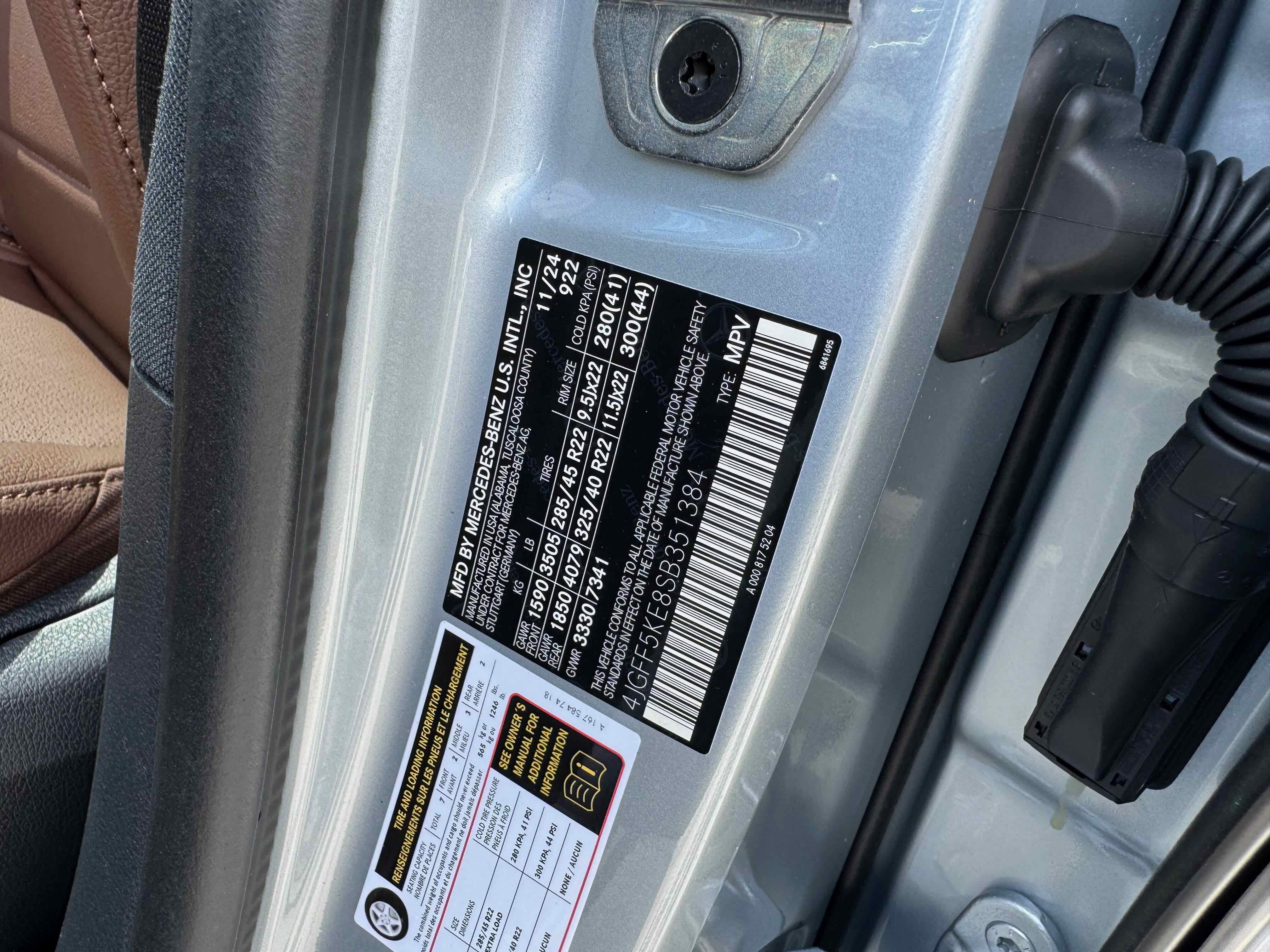 New 2025 Mercedes-Benz GLS 450 450 4MATIC image 34