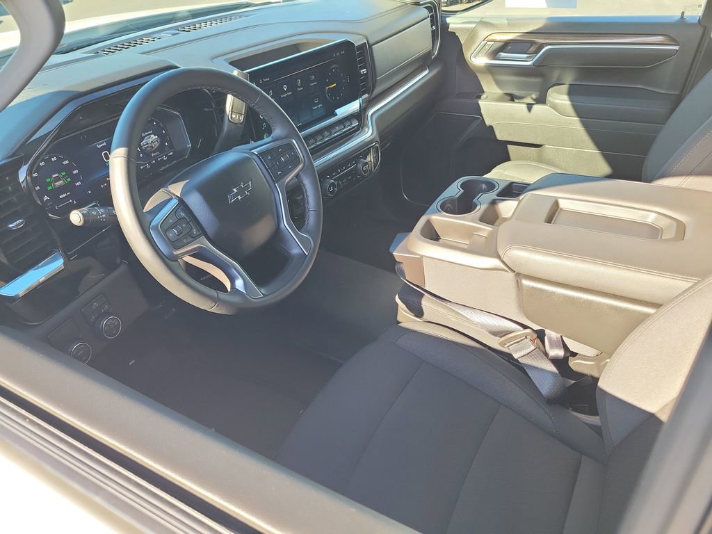Used 2025 Chevrolet Silverado 1500 RST w/ LPO, Dark Essentials Package image 3