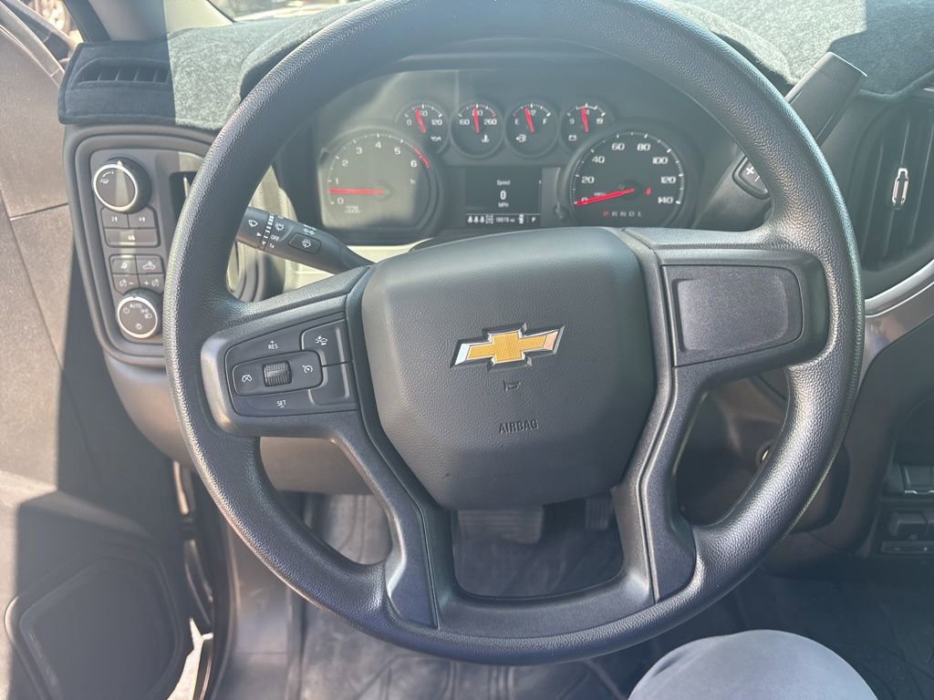Used 2025 Chevrolet Silverado 2500 Custom w/ Custom Value Package AWD/4WD image 12