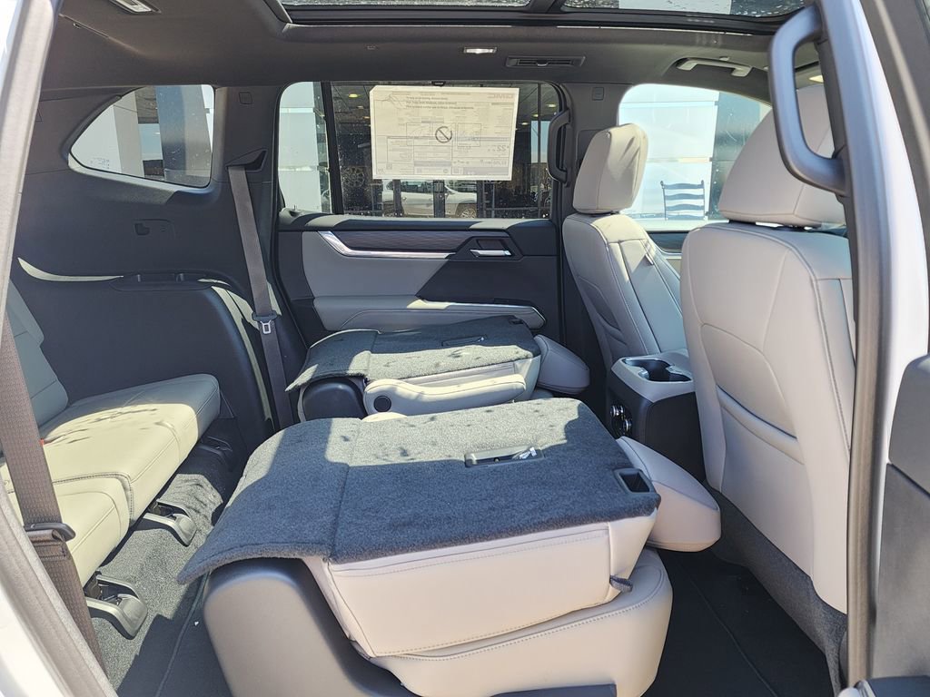New 2026 GMC Acadia Elevation image 48