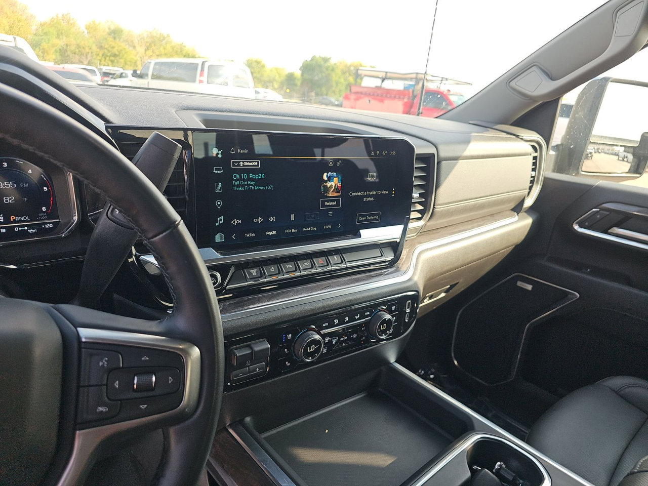 Used 2024 Chevrolet Silverado 3500 LTZ w/ LTZ Texas Edition image 8