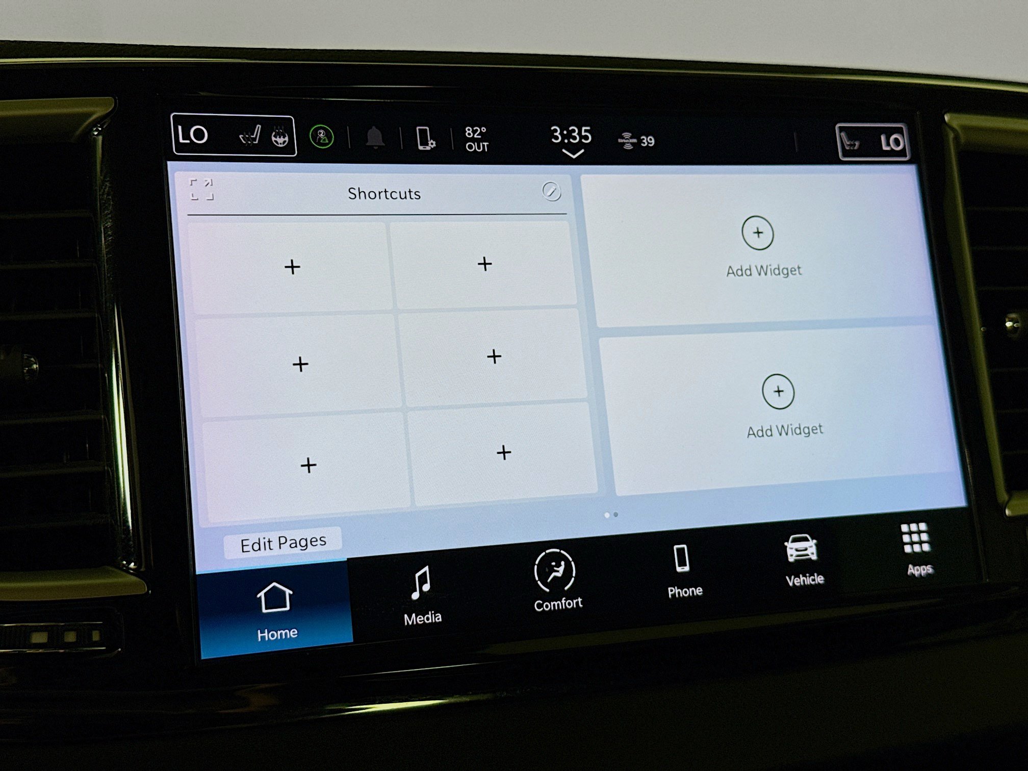 Used 2023 Chrysler Pacifica Touring-L FWD image 16