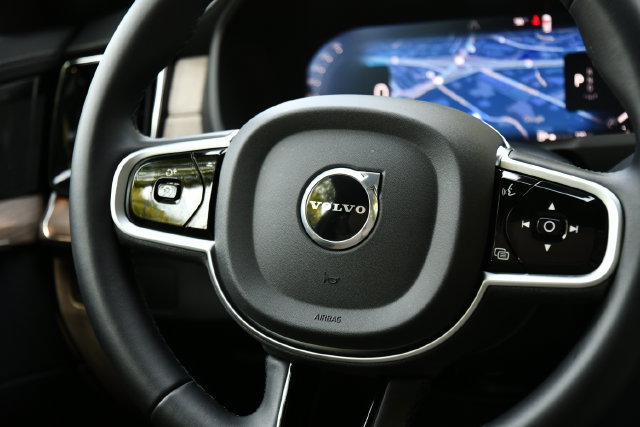 Certified 2026 Volvo XC90 B6 Plus AWD/4WD image 26