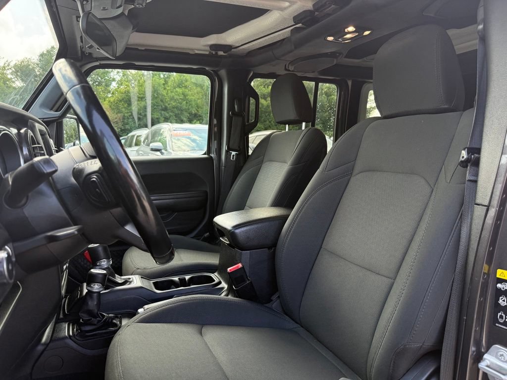 Used 2020 Jeep Wrangler Unlimited Sport AWD/4WD image 9