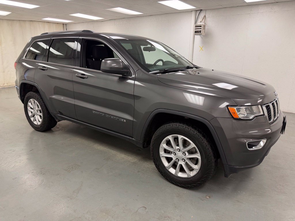 Used 2021 Jeep Grand Cherokee Laredo AWD/4WD image 7