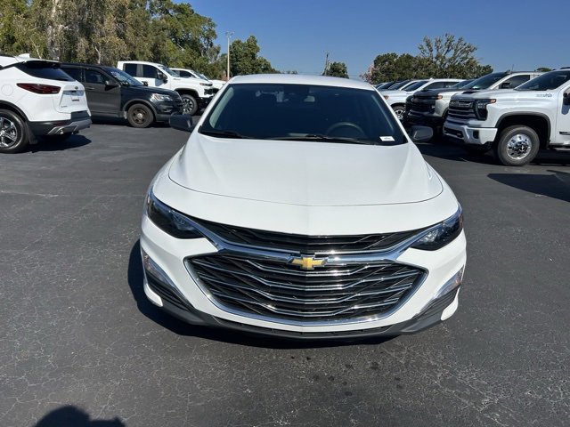 Used 2023 Chevrolet Malibu LS image 2