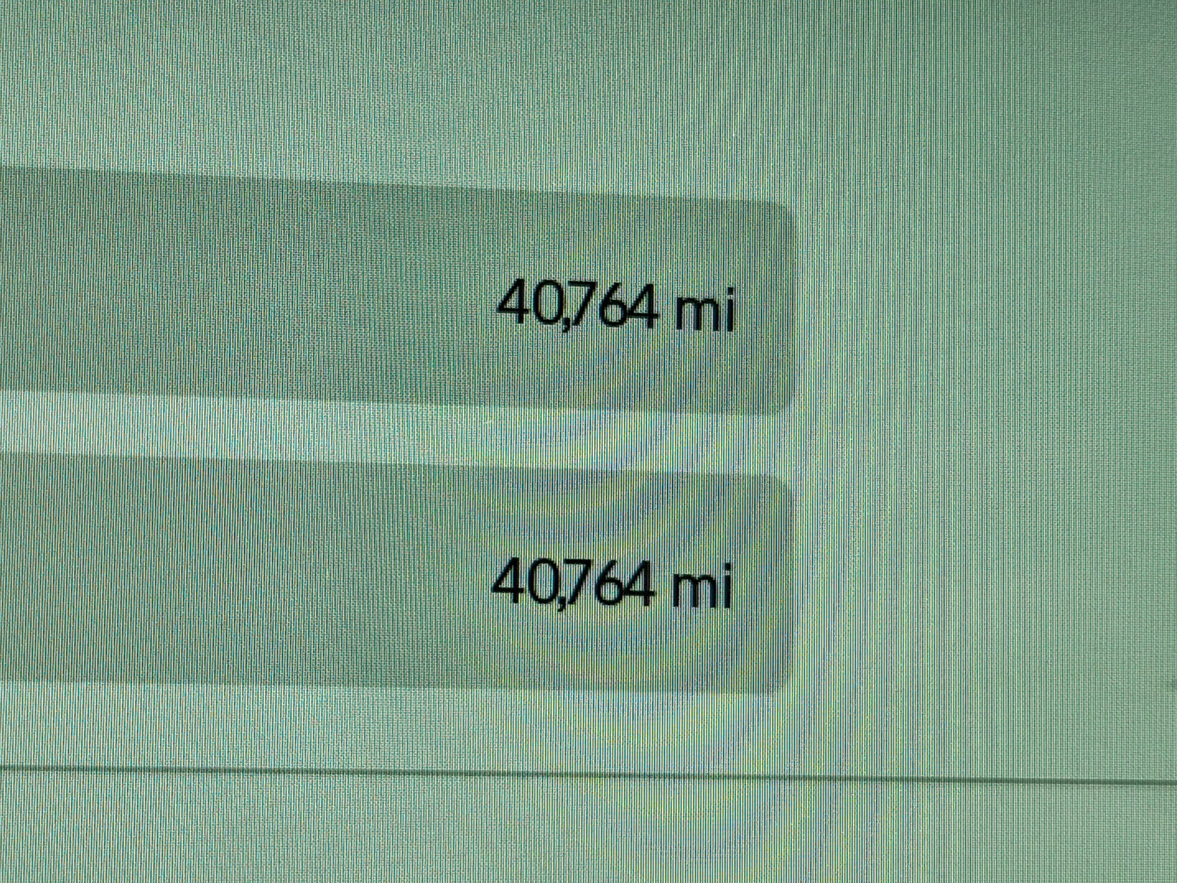 Used 2024 Rivian R1S Adventure image 25