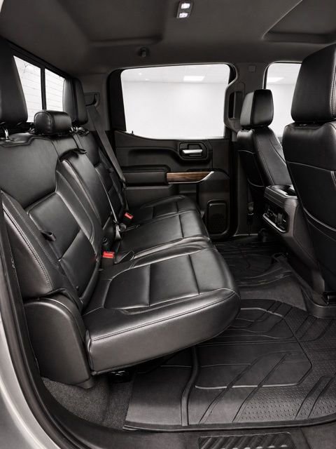 Used 2021 Chevrolet Silverado 1500 RST w/ Convenience Package II AWD/4WD image 16