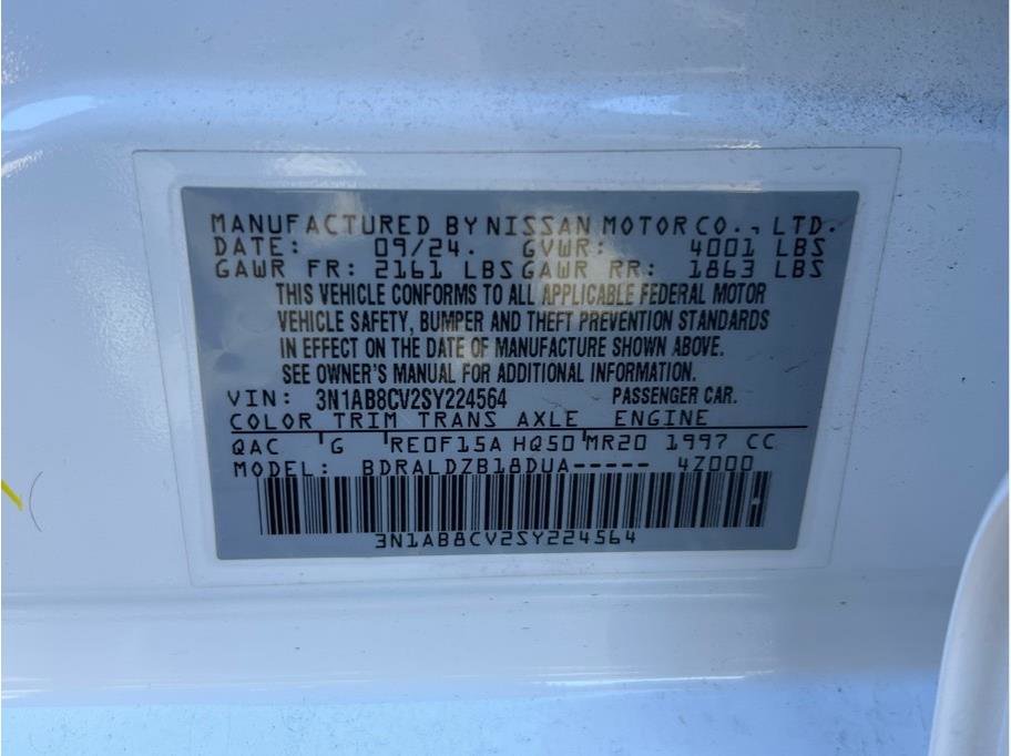 Used 2025 Nissan Sentra SV image 19