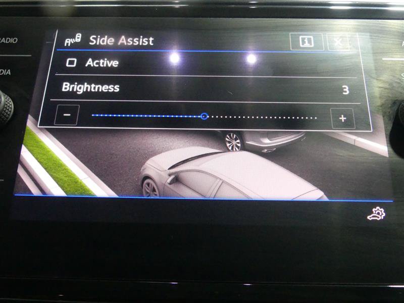 Used 2022 Volkswagen Atlas SE w/ Panoramic Sunroof Package FWD image 46