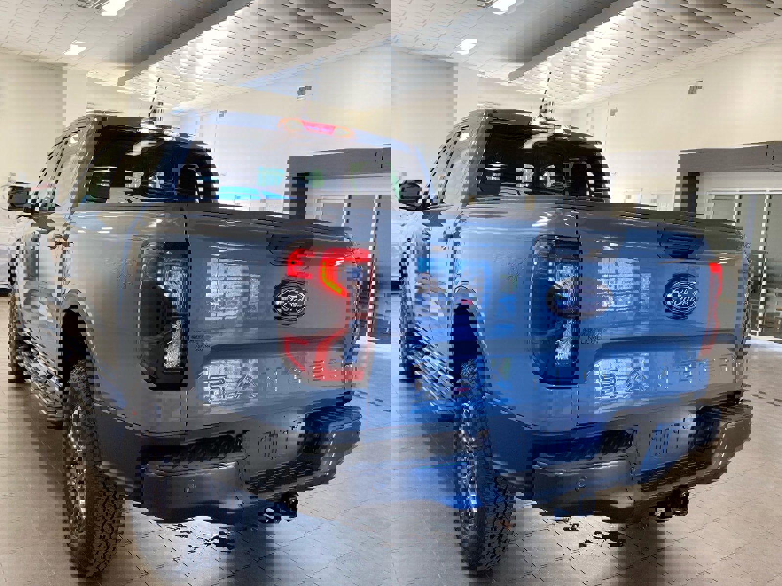 New 2025 Ford Ranger XLT w/ Equipment Group 301A High image 5