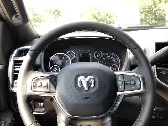 New 2026 RAM 3500 Big Horn AWD/4WD image 19