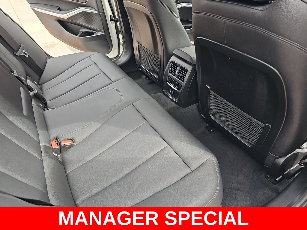 Used 2021 BMW 330i Sedan w/ Driving Assistance Package RWD image 11