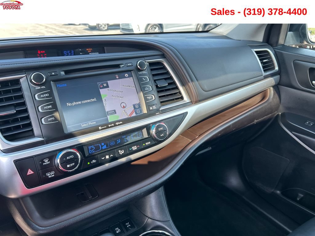 Used 2017 Toyota Highlander XLE w/ Carpet Mat Package AWD/4WD image 15