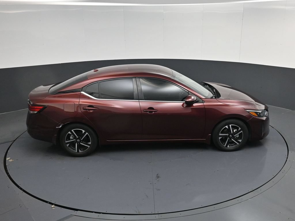 Used 2024 Nissan Sentra SV FWD image 39
