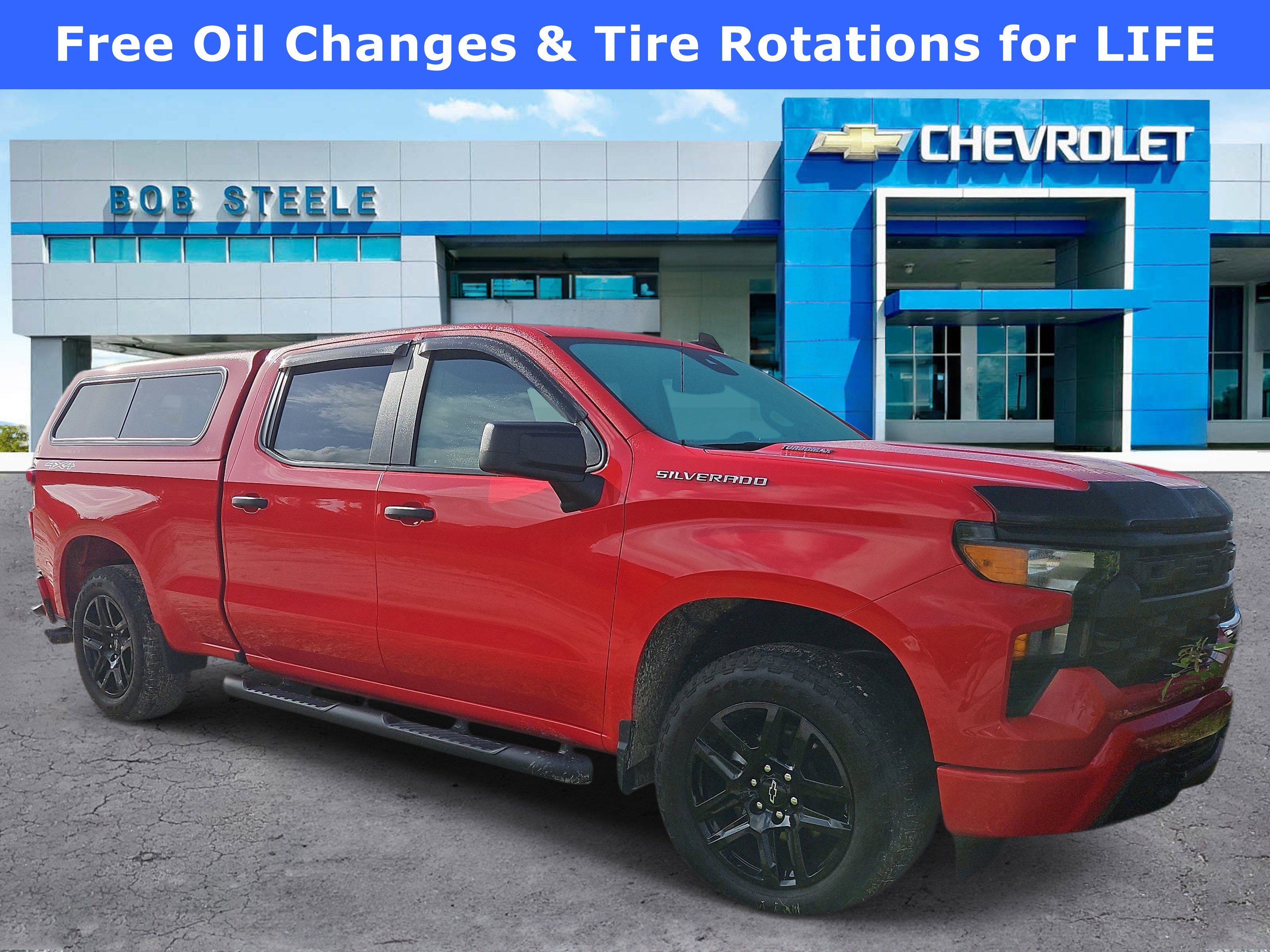 Used 2025 Chevrolet Silverado 1500 Custom w/ Turbomax Blackout Package image 1