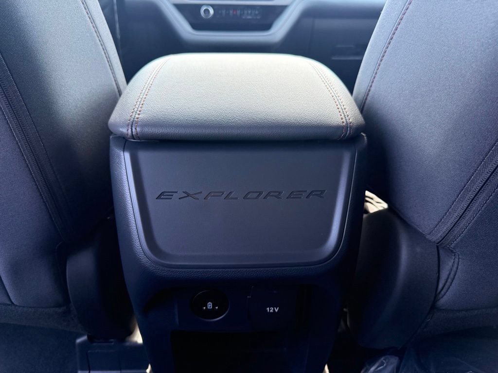 New 2026 Ford Explorer Active AWD/4WD image 31