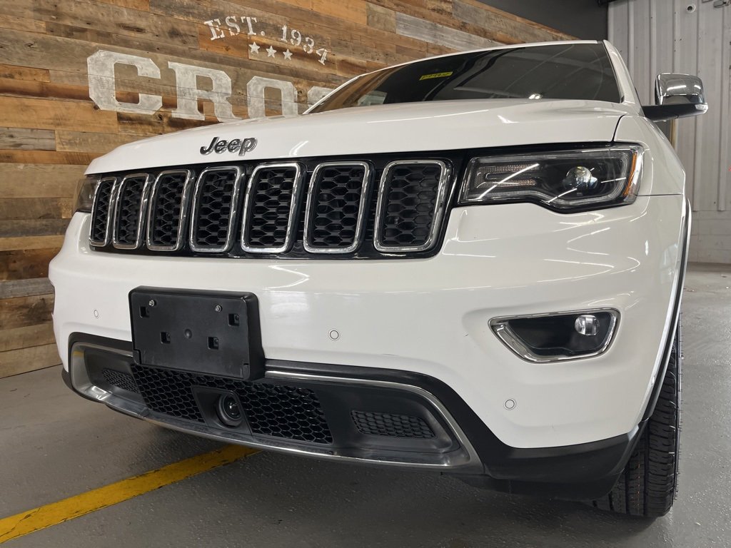 Used 2022 Jeep Grand Cherokee Limited w/ Trailer Tow Group IV image 18