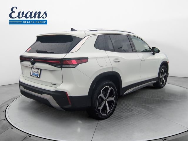 Certified 2025 Volkswagen Tiguan SE w/ Panoramic Sunroof Package image 7