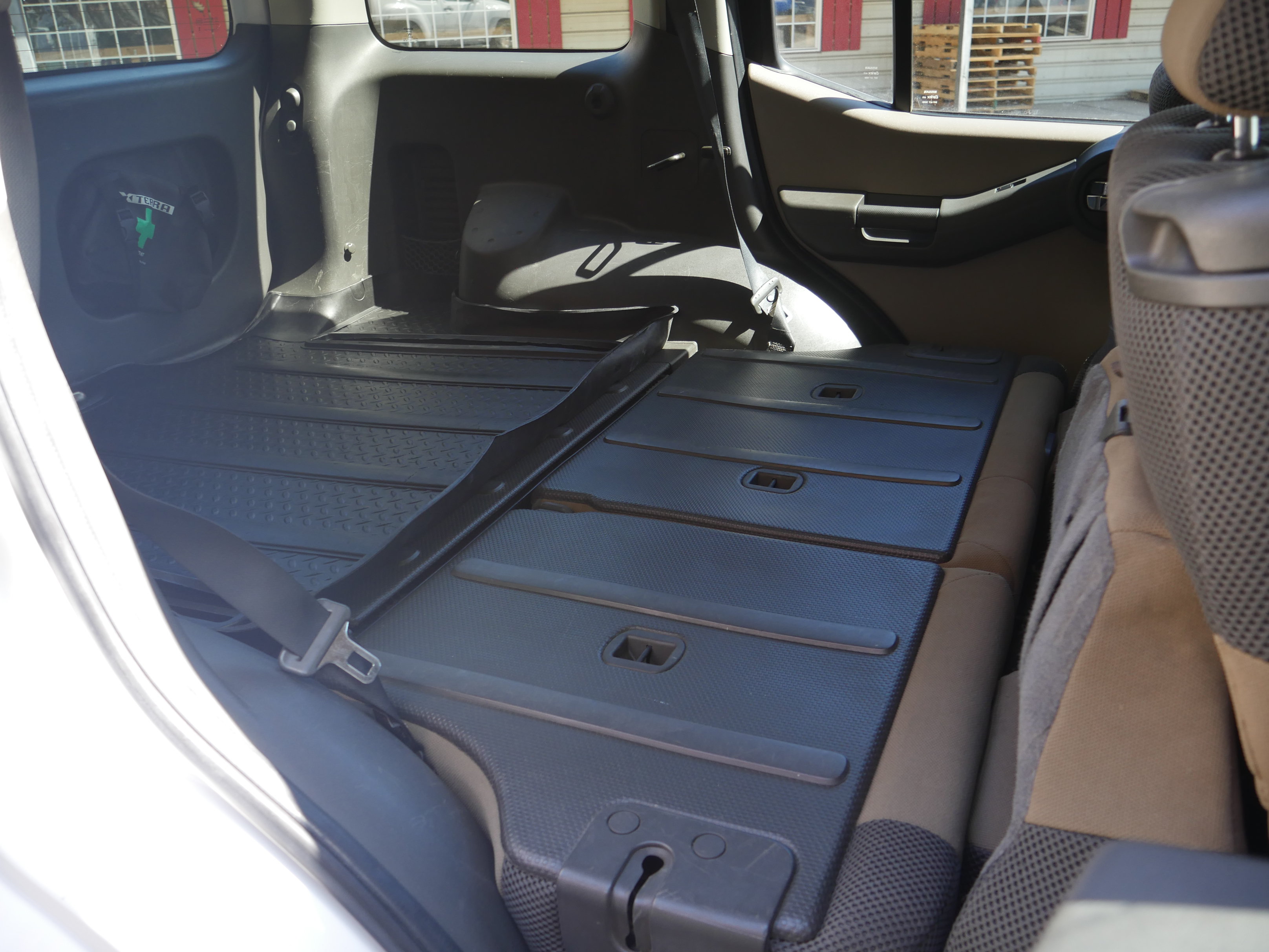Used 2008 Nissan Xterra SE AWD/4WD image 26