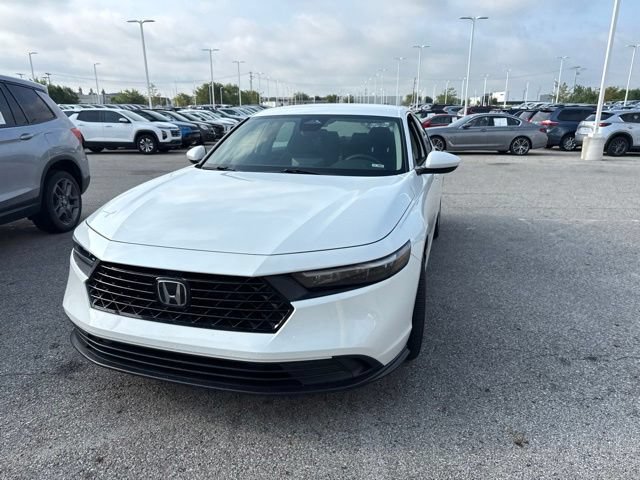 Used 2023 Honda Accord LX image 10