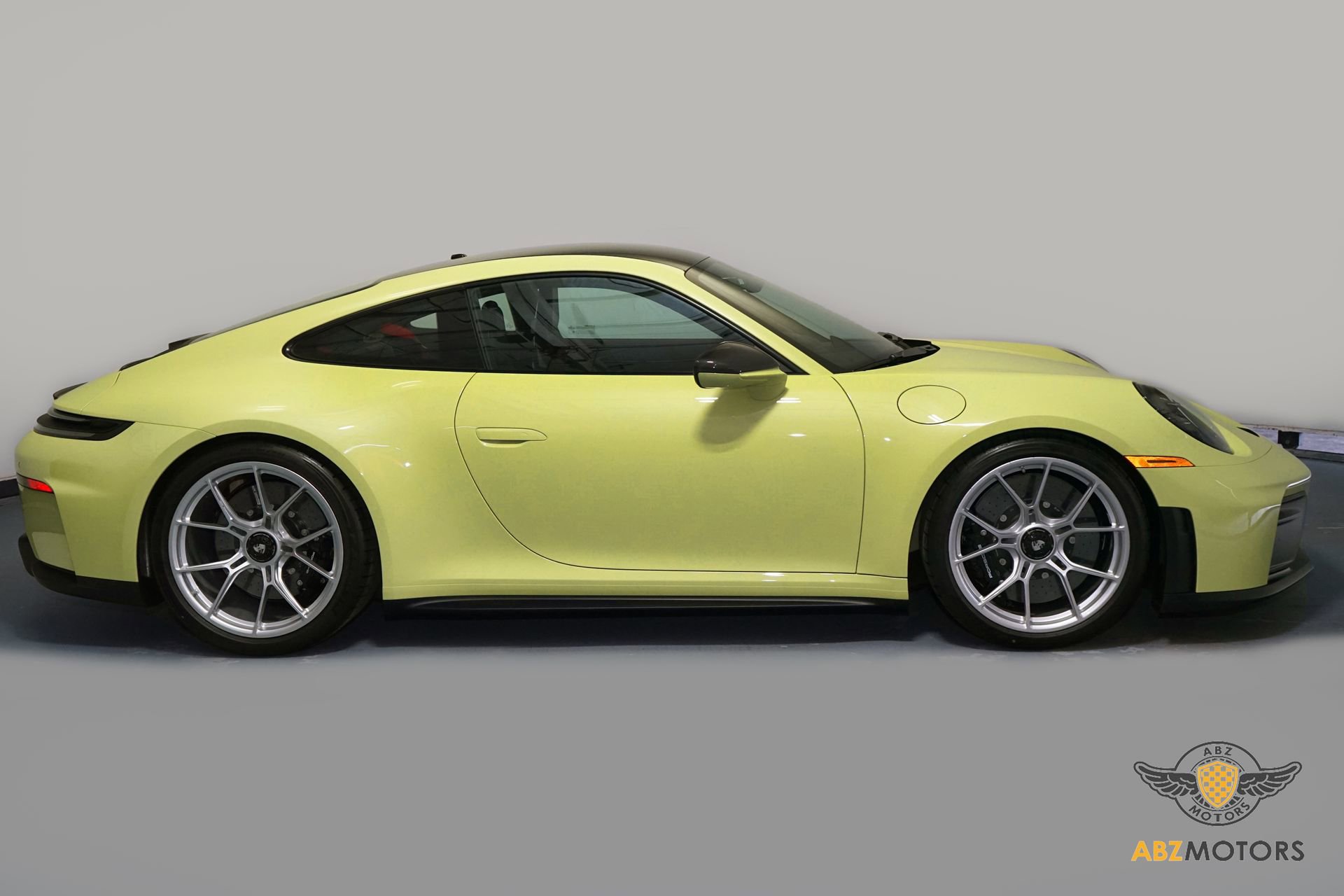 Used 2026 Porsche 911 GT3 image 4