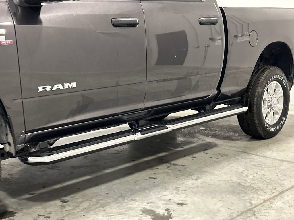 New 2025 RAM 2500 Big Horn AWD/4WD image 12