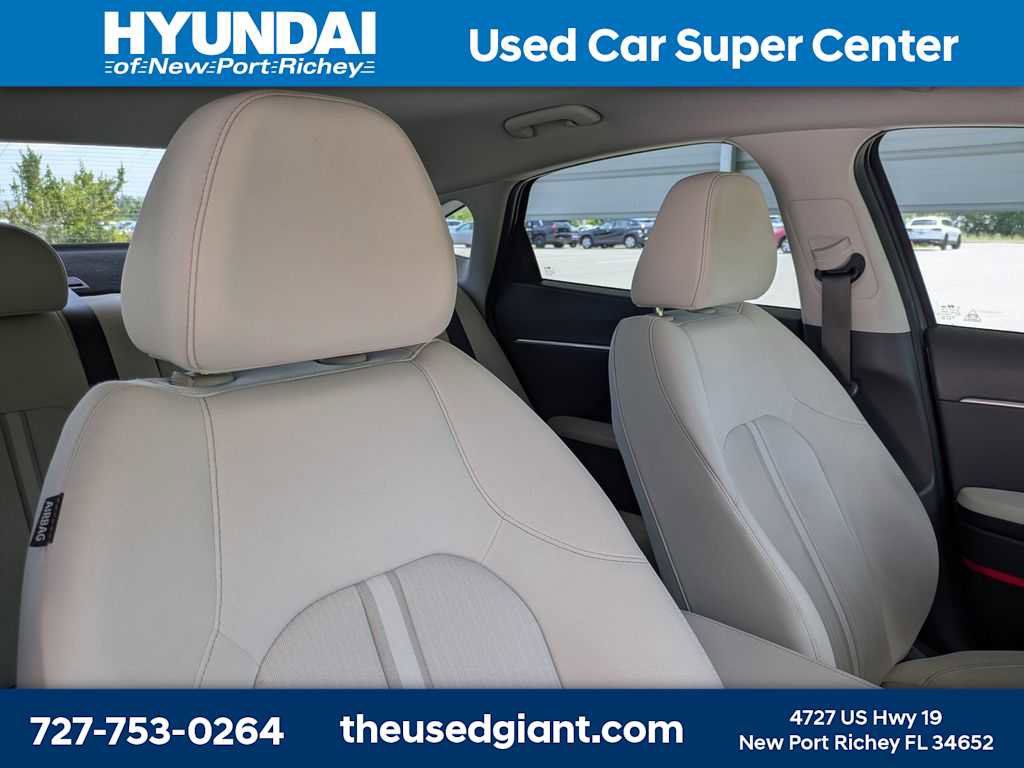 Certified 2023 Hyundai Sonata SEL FWD image 6