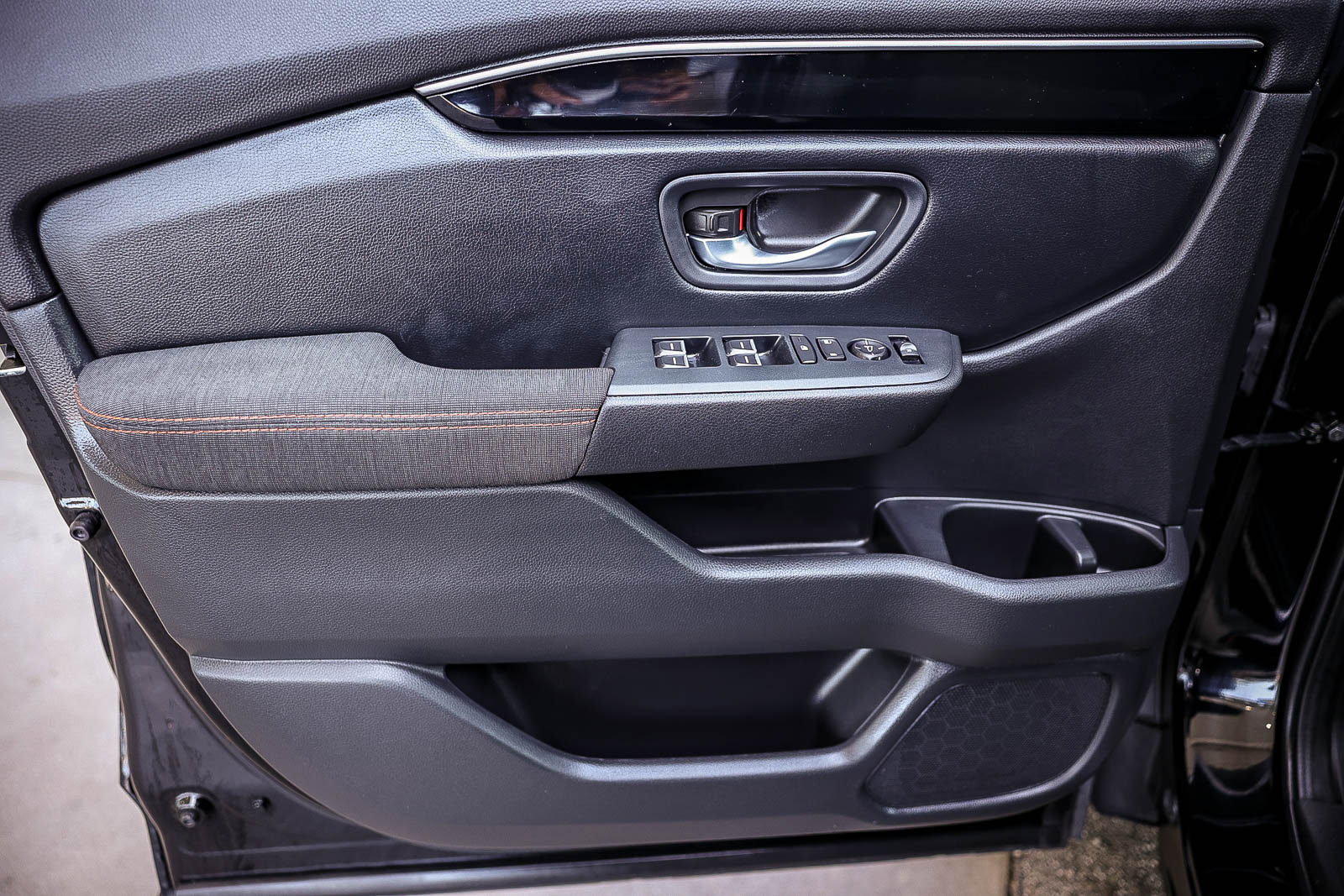 Certified 2023 Honda Pilot Sport image 27